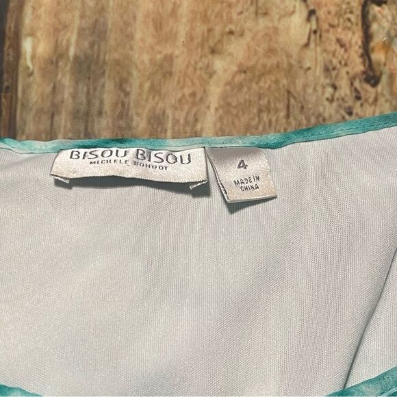 BISOU BISOU green white tie dye chiffon blouson cold shoulder dress Sz4 Preowned - Picture 3 of 6